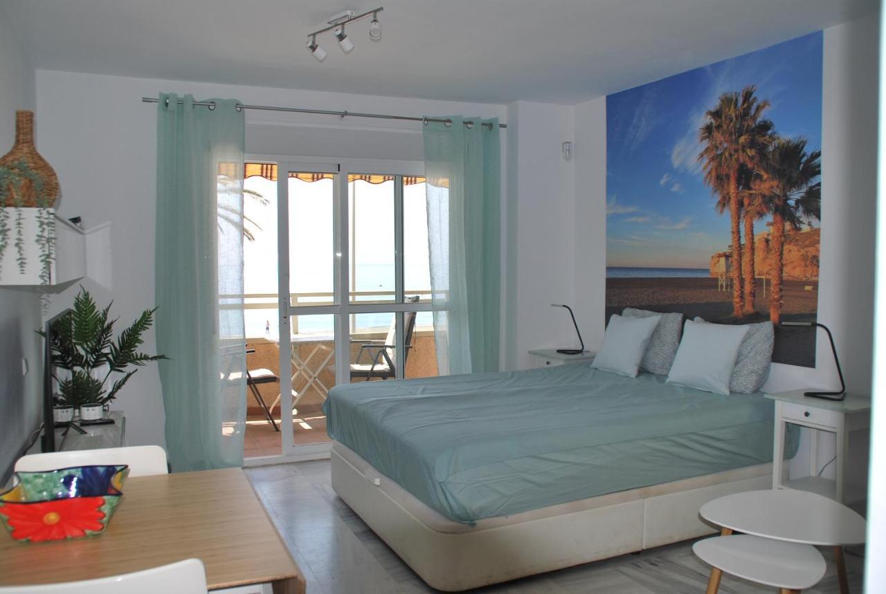 Studio 1 - Sea front Rincón de la Victoria Esterno foto